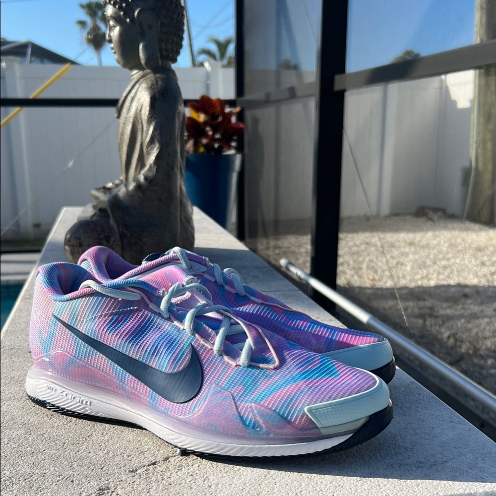 Nike Women's Pastel Blue and Pink Athletic Shoes